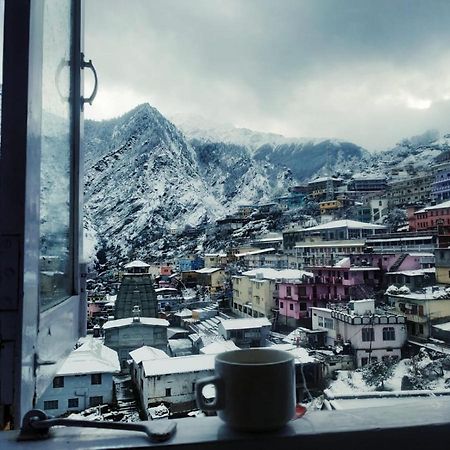 Uday Palace Joshimath Otel Dış mekan fotoğraf
