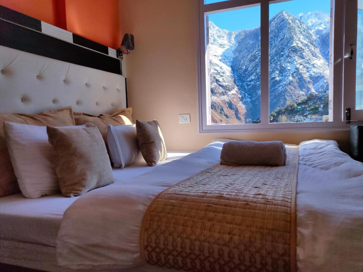 Uday Palace Joshimath Otel Dış mekan fotoğraf