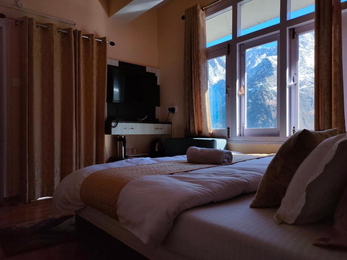 Uday Palace Joshimath Otel Dış mekan fotoğraf