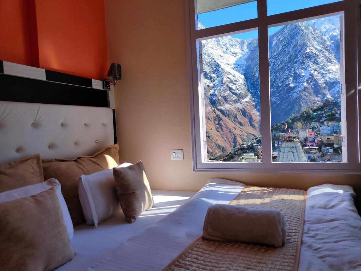 Uday Palace Joshimath Otel Dış mekan fotoğraf