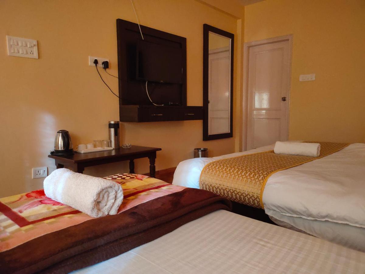 Uday Palace Joshimath Otel Dış mekan fotoğraf